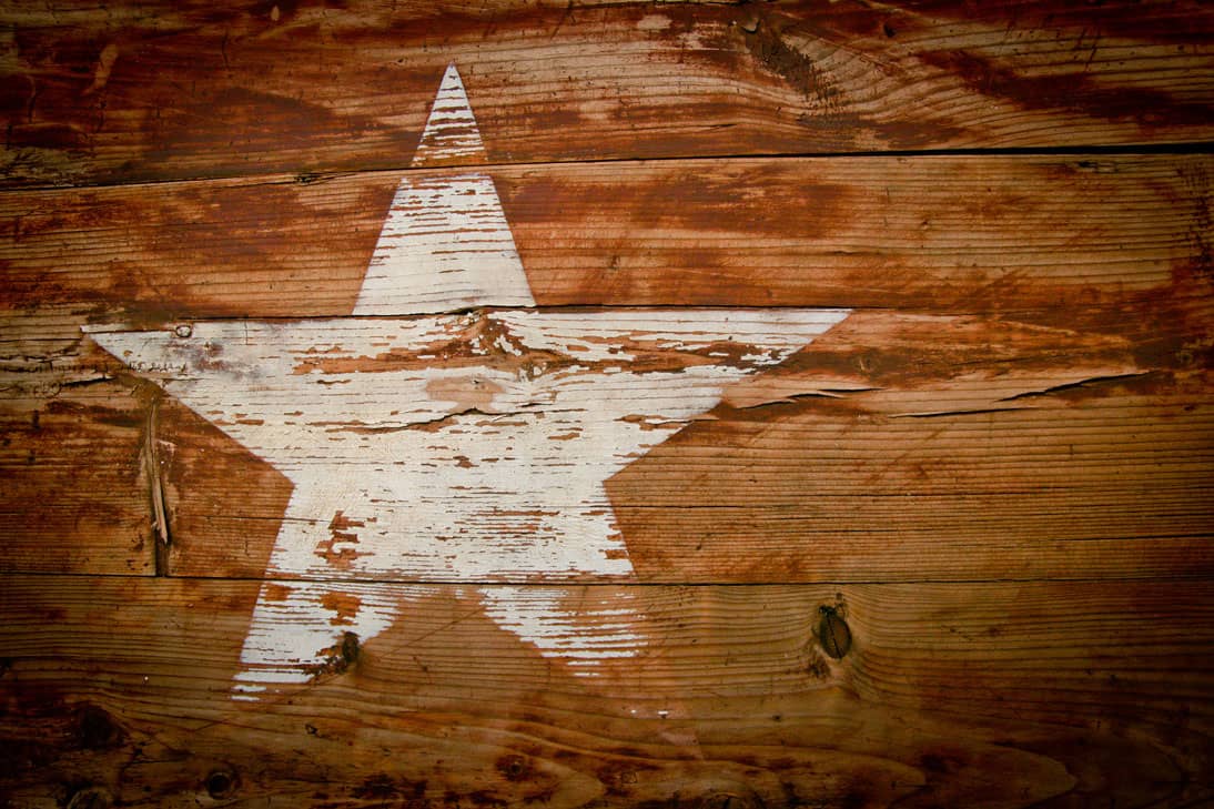 Texas star on a wooden sign